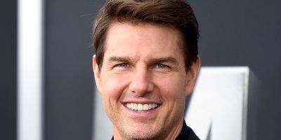 Tom Cruise's Christmas Cake Recipients: 1 Celeb Was Removed From the List, Several More Confirm They Receive It Every Year (Plus, Where to Purchase It!) - www.justjared.com