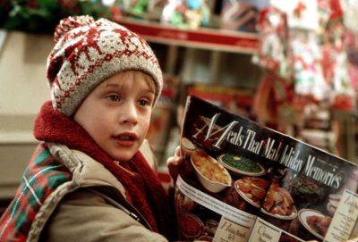 The McCallisters Are One Percenters; Federal Reserve Bank of Chicago Determines Wealth of ‘Home Alone’ Family - variety.com - New York - Chicago