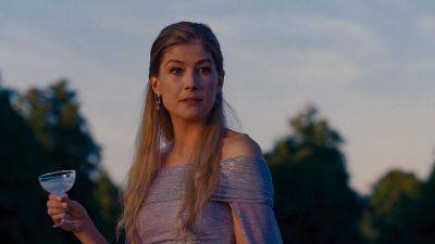 Rosamund Pike Says She’s ‘Bewildered’ by Love for Her ‘Saltburn’ Role - variety.com - Russia - county Pike