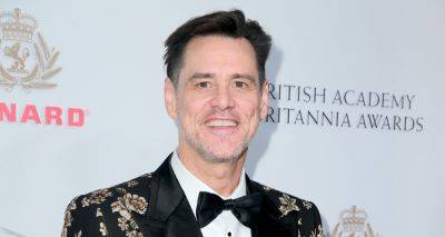 Jim Carrey Talks Filming 'How The Grinch Stole Christmas,' Compares It to 'Being Buried Alive' - www.justjared.com