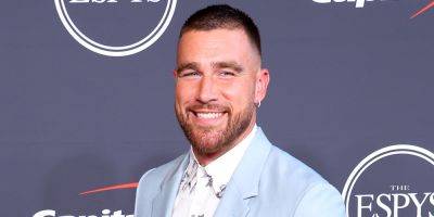 Travis Kelce Reveals His Favorite Christmas Movies to Watch During the Holidays! - www.justjared.com - Ohio - county Cleveland - Kansas City