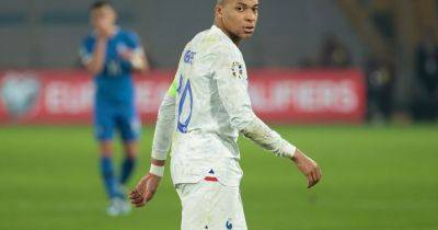 Kylian Mbappe, Adrien Rabiot and three other stars linked with Manchester United with six months left on their deal - www.manchestereveningnews.co.uk - France - Paris - Manchester