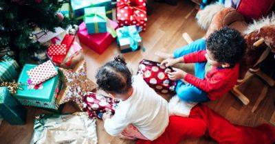 Single mum returning 'ungrateful brat' daughter's £128 Christmas present - www.dailyrecord.co.uk