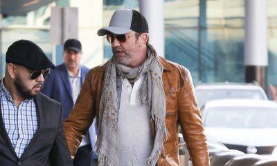 Gerard Butler Was Spotted Leaving L.A. Right Before Christmas - www.justjared.com - Los Angeles - New York - Italy - Vatican - county Hand