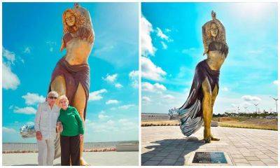 Shakira’s parents unveiled the singer’s sculpture in Barranquilla - us.hola.com - Colombia