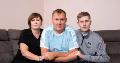 Brain tumour dad endures year-long wait for "urgent" NHS treatment - www.dailyrecord.co.uk - Scotland - county Graham - Beyond