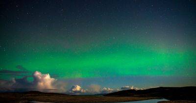 Met Office says Northern Lights could be spotted in England tonight - www.manchestereveningnews.co.uk - Britain - Scotland - Ireland