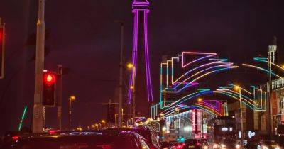 Blackpool Tower pictured as it lights up minutes after reports of 'fire' sparks chaos - www.manchestereveningnews.co.uk