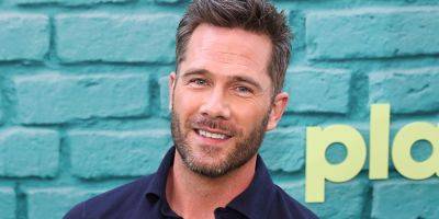 Luke Macfarlane Gets Called Out Over Controversial Childhood Crush, Talks Hallmark Channel Pay & $30,000 Scrapped 'Bros' Scene - www.justjared.com