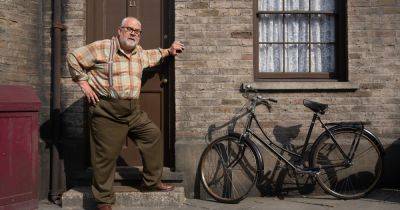 Call the Midwife star was forced off set after catching hypothermia - www.ok.co.uk - Britain