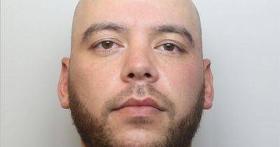 This man is wanted by police for not showing up to court - www.manchestereveningnews.co.uk