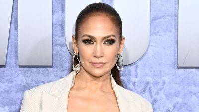 Jennifer Lopez Accepts Fifth Icon Award and Talks Not Having an Oscar, Grammy or Emmy - variety.com - Hollywood