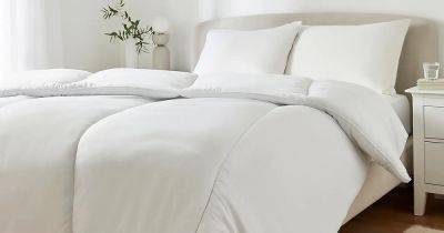 Dunelm fans snap up £16 winter duvet keeping them 'warm all night long without the heating on' - www.manchestereveningnews.co.uk - Britain