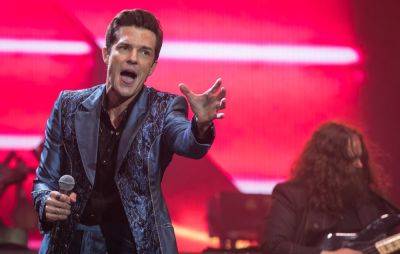 Brandon Flowers teases intimate The Killers’ ‘Hot Fuss’ 20th anniversary shows - www.nme.com