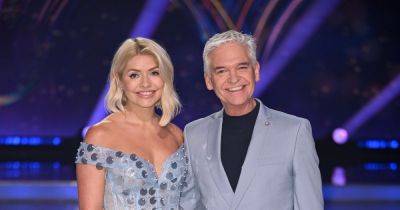 Holly Willoughby 'terrified' and 'in a right state' over Dancing On Ice decision - www.ok.co.uk