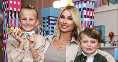 Billie Faiers accused of flaunting her wealth as daughter designs 'out of budget' £195 coat - www.ok.co.uk