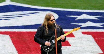 Chris Stapleton Sings the National Anthem at Super Bowl LVII: How Long Was His Performance? - www.usmagazine.com - Tennessee