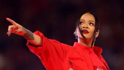 Rihanna Tore the Roof Off the Super Bowl Stadium in Bright Red Jumpsuit - www.glamour.com - Arizona - city Glendale, state Arizona