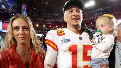 Patrick Mahomes Celebrated His Super Bowl Win With His Wife and Toddler Daughter - www.glamour.com - Philadelphia, county Eagle - county Eagle