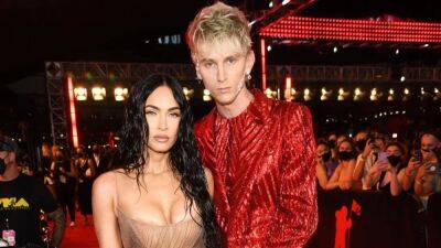 Megan Fox and Machine Gun Kelly Spotted at Marriage Counseling Office Amid Split Rumors - www.etonline.com