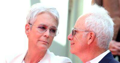 Jamie Lee Curtis and Husband Christopher Guest: A Timeline of Their Relationship - www.usmagazine.com