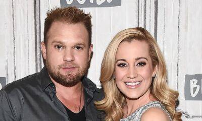 American Idol alum Kellie Pickler's husband has died after apparent suicide - hellomagazine.com - USA