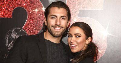 Kaitlyn Bristowe Hints That She and Fiance Jason Tartick Have ‘Uncomfortable Conversations’ to ‘Prioritize Growth’ - www.usmagazine.com - New York