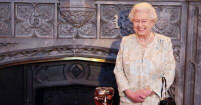 BAFTAs leaves fans confused with 'bizarre' Queen Elizabeth tribute - www.ok.co.uk