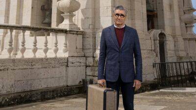 Eugene Levy: ‘I Could Not Be More Out of My Comfort Zone’ in ‘Reluctant Traveler’ Trailer (Exclusive Video) - thewrap.com - Italy - South Africa - Japan - Portugal - Maldives - Finland - Costa Rica - county Levy