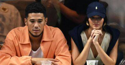 Devin Booker Is No Longer Following Kendall Jenner on Instagram Amid Bad Bunny Dating Speculation - www.usmagazine.com - Beverly Hills