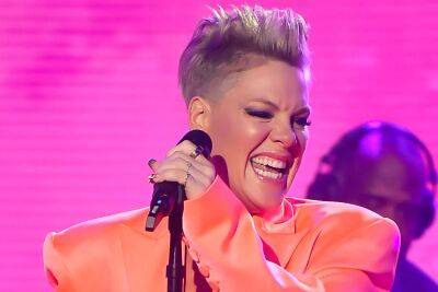 Pink Shares Her Favourite And Least Favourite Music Videos From Her Career - etcanada.com - Los Angeles - Canada
