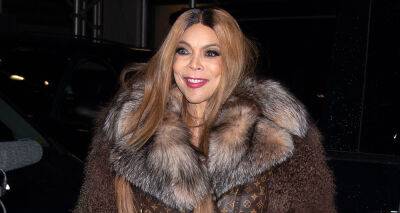 Wendy Williams is All Smiles While Grabbing DInner with Friends in NYC - www.justjared.com - New York
