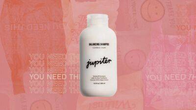 Jupiter Shampoo Review: A Dandruff Treatment That Actually Works - www.glamour.com