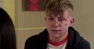 Coronation Street fans worry for Max's future during emotional call to dad David - www.msn.com