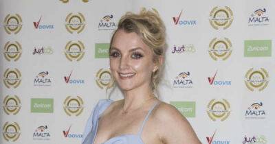 Evanna Lynch calls for people to listen to JK Rowling amid transphobia row - www.msn.com