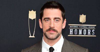 Aaron Rodgers Exits His ‘Partially Underground’ Darkness Retreat While Considering His NFL Future - www.usmagazine.com - state Oregon