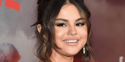 Selena Gomez Deactivates TikTok, Announces Social Media Break Following Weeks of Body Shaming & Feud Rumors - www.justjared.com