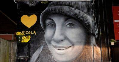 Mural commemorating Nicola Bulley unveiled in tragic mum's home town - www.manchestereveningnews.co.uk - city Essex