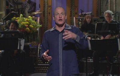 Woody Harrelson shares COVID vaccine conspiracies in ‘SNL’ monologue - www.nme.com
