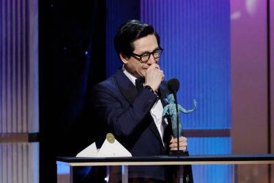 Ke Huy Quan Is First Asian Man to Win SAG Award for Film Acting: ‘This Moment No Longer Belongs to Just Me’ - thewrap.com - New York - USA - Vietnam - Cambodia