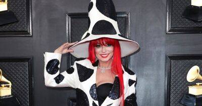 Shania Twain Delivers Drama With Red Hair and a Polka Dot Suit at the 2023 Grammys: Photos - www.usmagazine.com - Canada