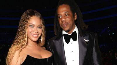 Beyoncé Switched Looks After Making Grammys History - www.glamour.com