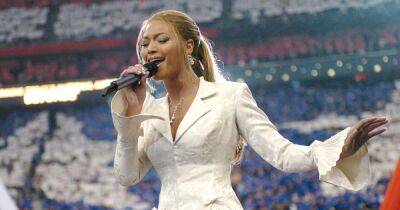 Beyonce! Gaga! Whitney! The Best Super Bowl National Anthem Performances of All Time - www.usmagazine.com - Houston - county Gulf