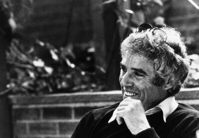 Burt Bacharach Dies: Hit-Making Composer Of “Raindrops Keep Fallin’ On My Head” And Many Others Was 94 - deadline.com - Los Angeles - city San Jose