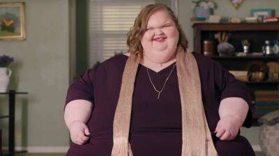 '1000-Lb. Sisters' Star Tammy Slaton Shares Photos of Her Dramatic Weight Loss - www.etonline.com