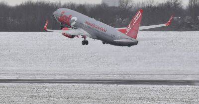Jet2 issues snow and sleet travel warning to passengers - www.manchestereveningnews.co.uk - Britain