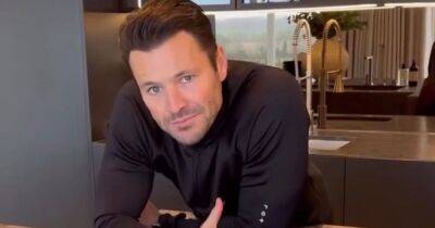 Mark Wright shows off huge kitchen in £3.5m mansion as he bakes cookies - www.ok.co.uk