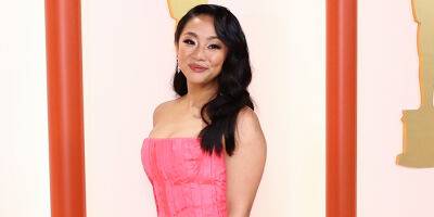 Nominee Stephanie Hsu Stuns in Pink on Oscars 2023 Red Carpet - www.justjared.com - Hollywood
