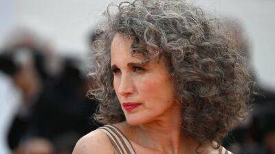 Andie MacDowell—and Her Chic Silver Updo—Turned Every Head at the Oscars 2023 - www.glamour.com