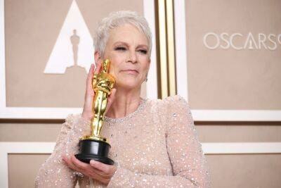 Oscars 2023: Jamie Lee Curtis Says Her Parents ‘Would Be Incredibly Proud Of Me’ - etcanada.com